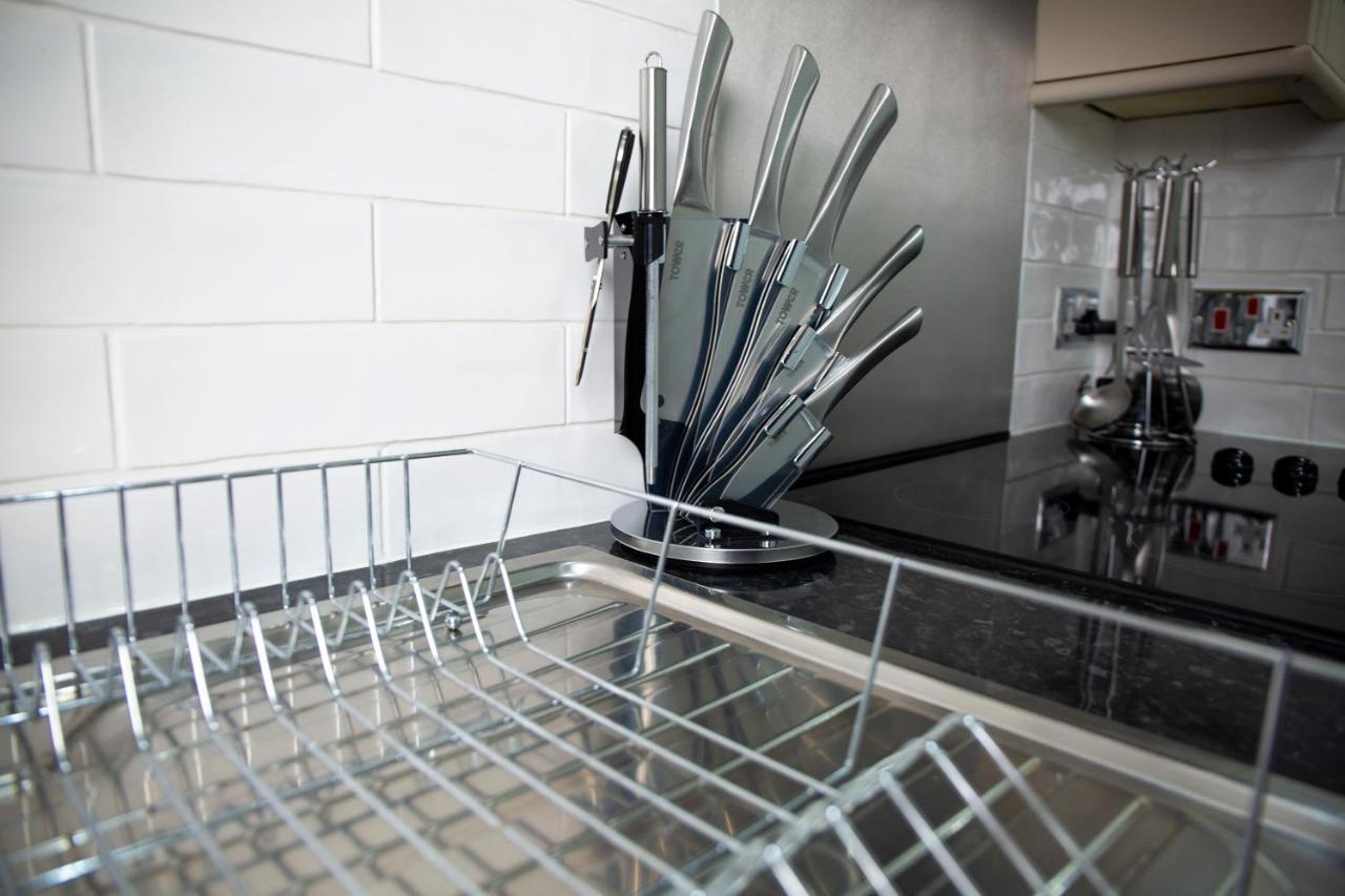 Modern Townhouse Apartment With Free Parking And Wifi Stratford-upon-Avon Buitenkant foto